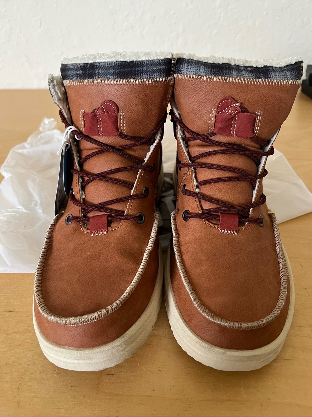 Hey Dude Bradley Classic US11 water repellent Tan Brown Lace-Up Chukka Boots - Picture 3 of 11